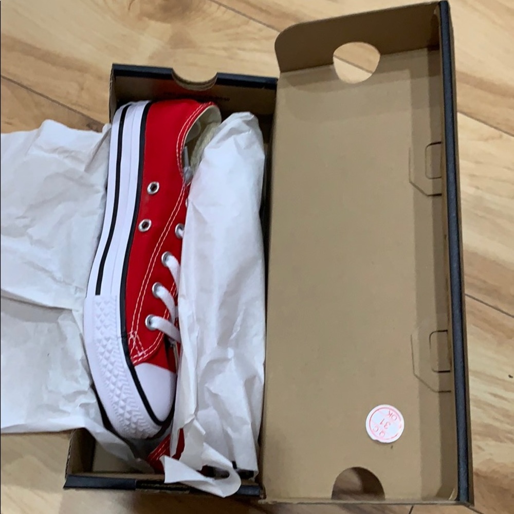 New in box red converse